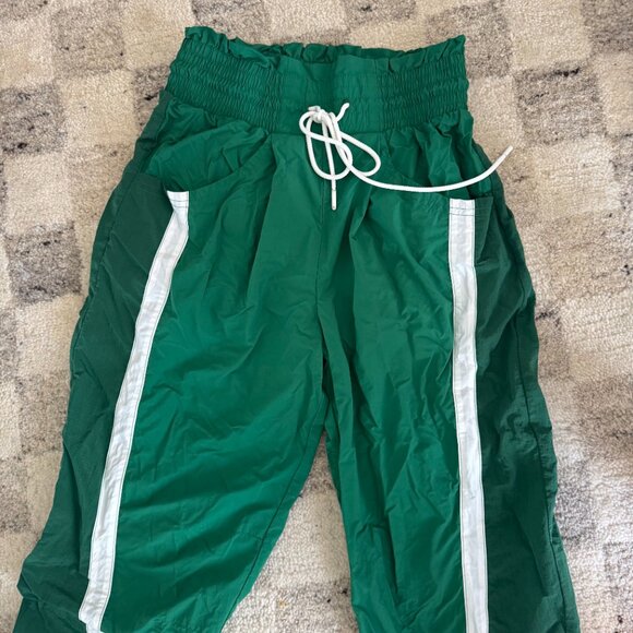 ✨NWOT✨ Free People Movement The Champ is Here Pants Small - Picture 3 of 4